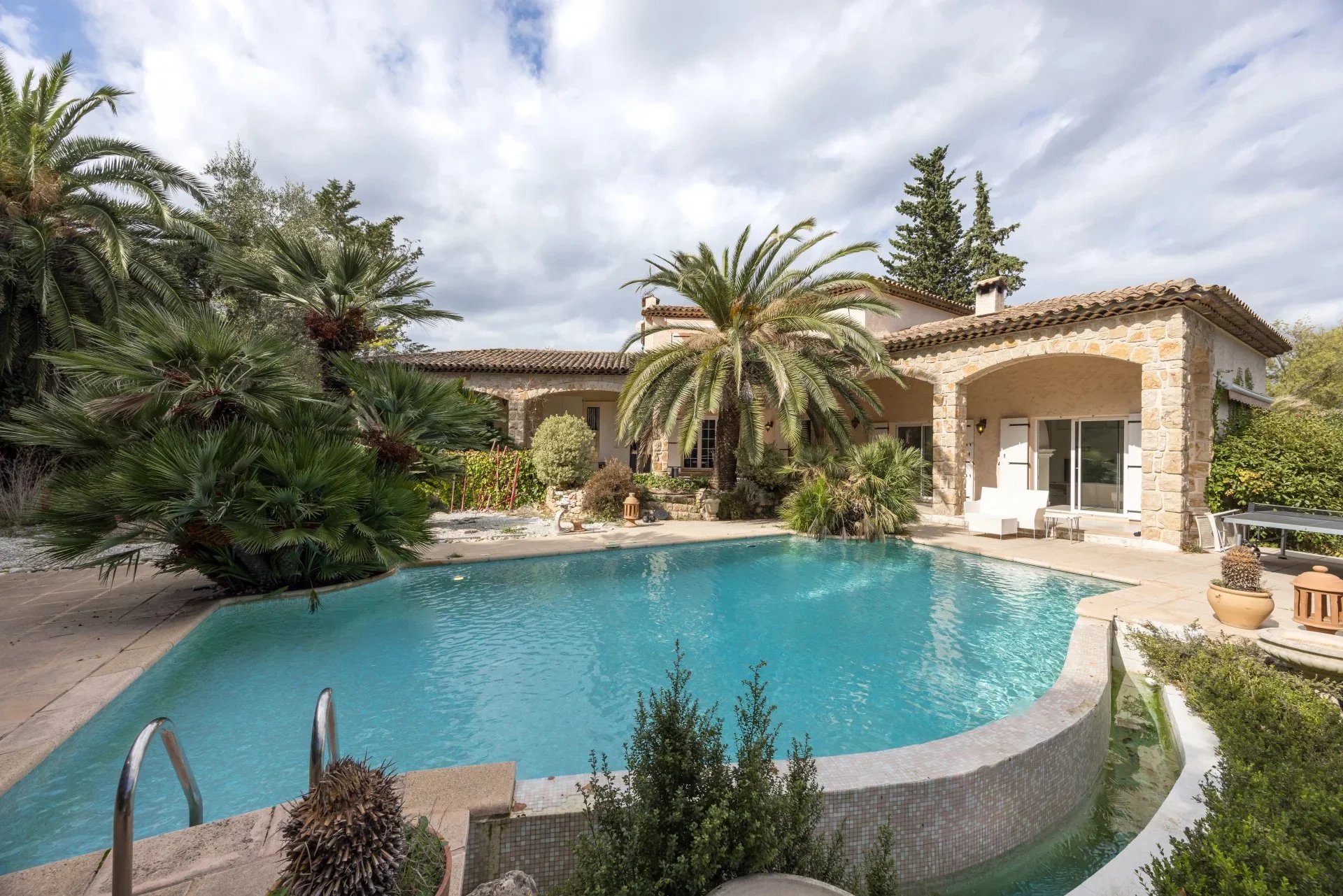 Villa in Alpes-Maritimes